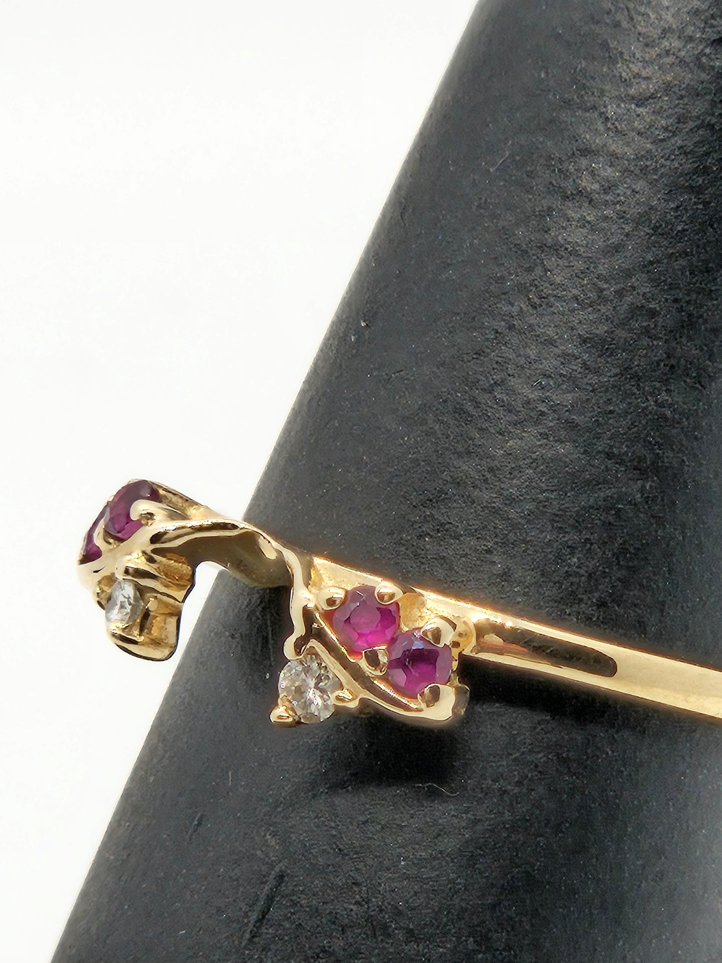 Ruby/Dia Ring Wrap 14KYG Sz7.5 2.1g