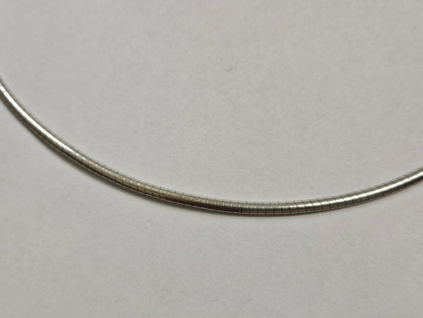 Omega Chain 14KWG 20" 3mm 12g