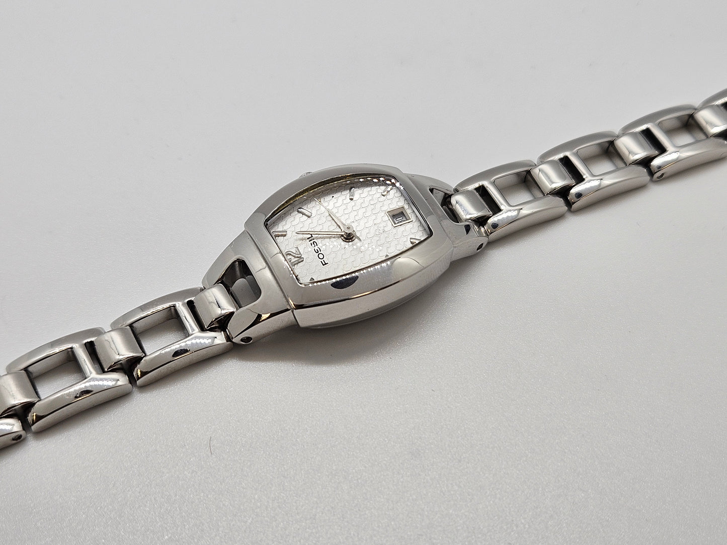 FOSSIL LADIES WATCH WHITE