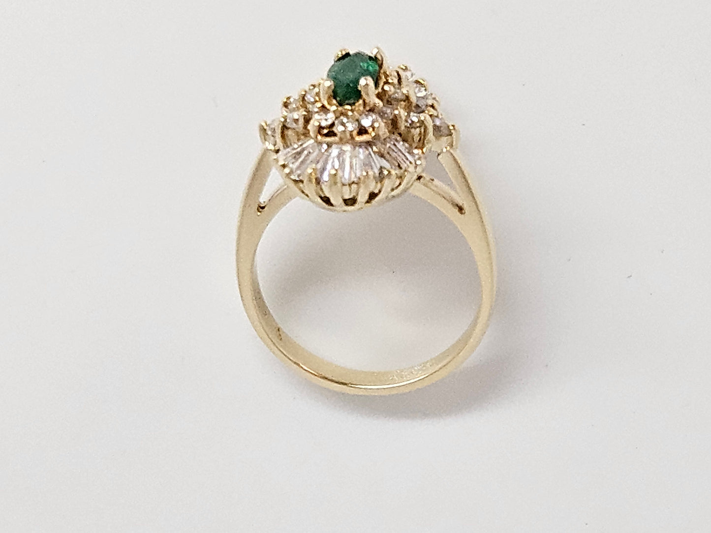 MQ .50CT EMERALD/DIA BAGU 1CT DIA 14KYG RING