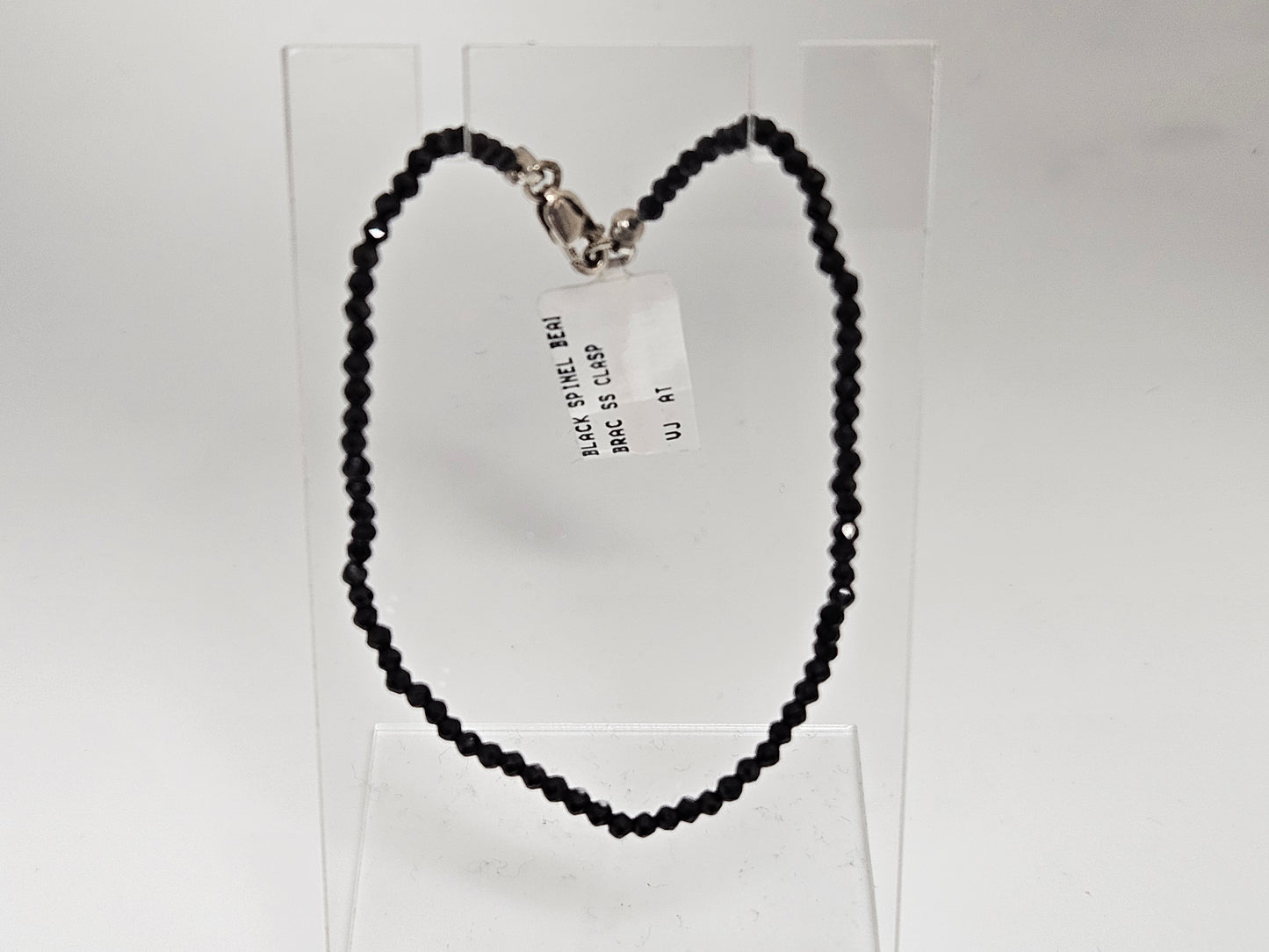 BLACK SPINEL 2MM BEAD BRAC SS