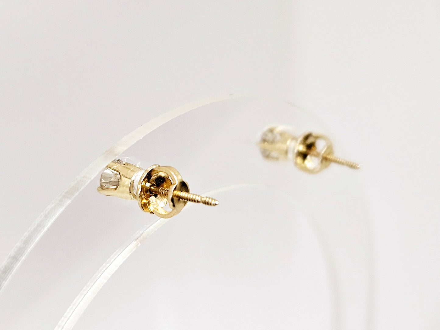 Dia Studs 14KYG .34cttw Screw Prong set