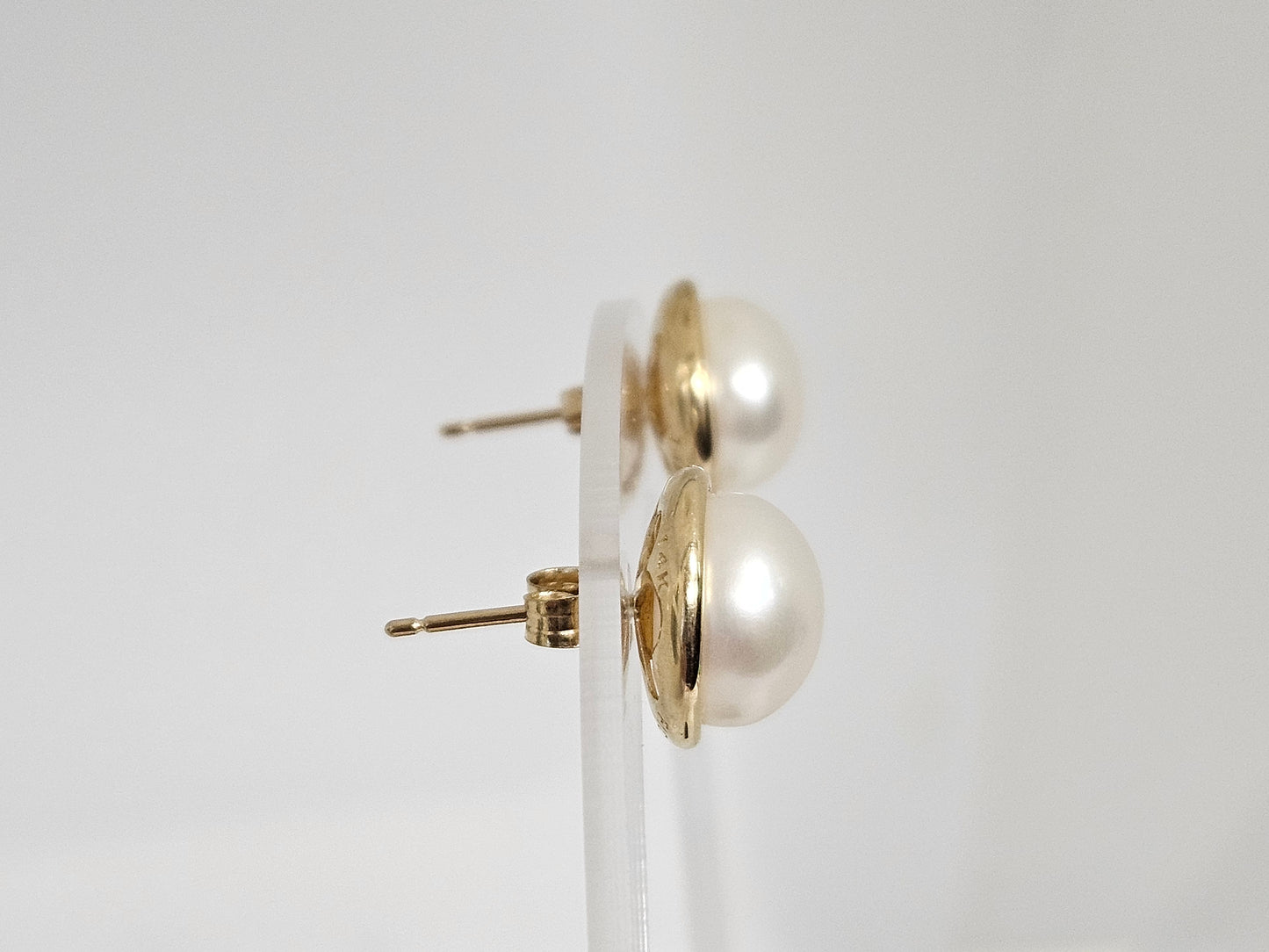 Mabe Pearl earring STUD Bezel 14kYG 10mm