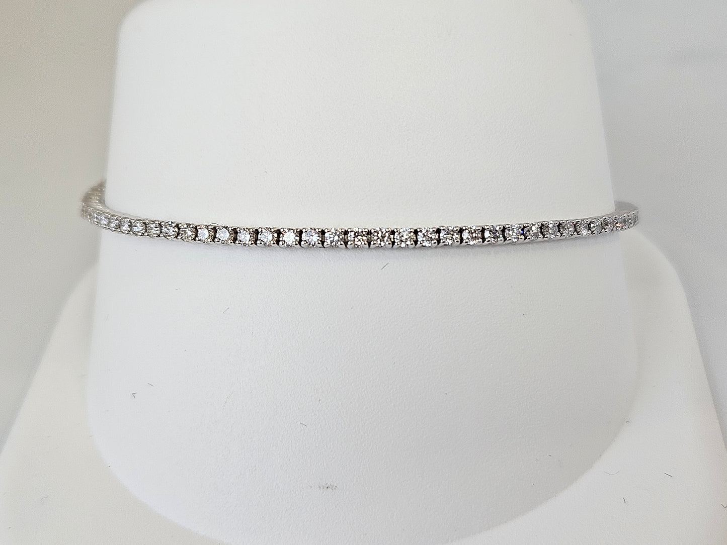 CLASSIC 2CTTW TENNIS BRAC 14KWG 7GR