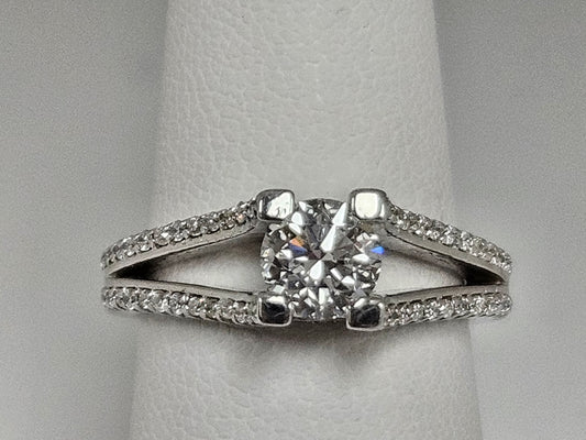 Split shank Cathedral Rg 1cttw, .71ct CTR D/VS2 14KWG EGL Natural