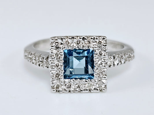 Square blue Topaz/Dia Halo ring14kwg 4.2g
