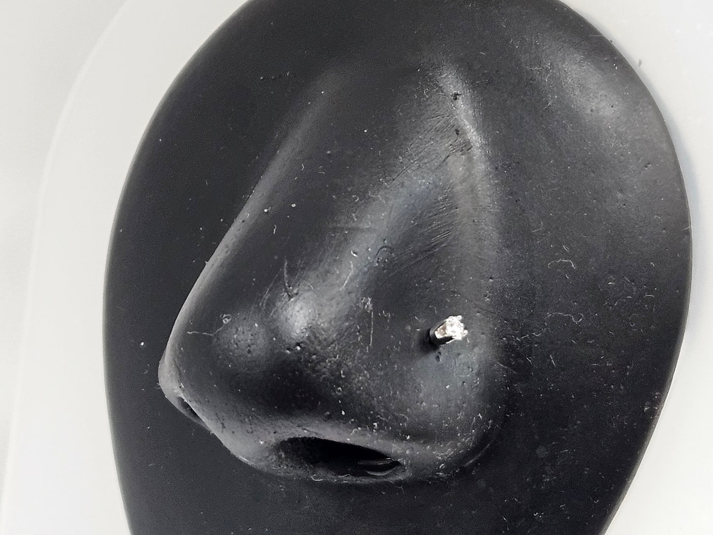 Dia Nose Stud 14KWG 0.03CT