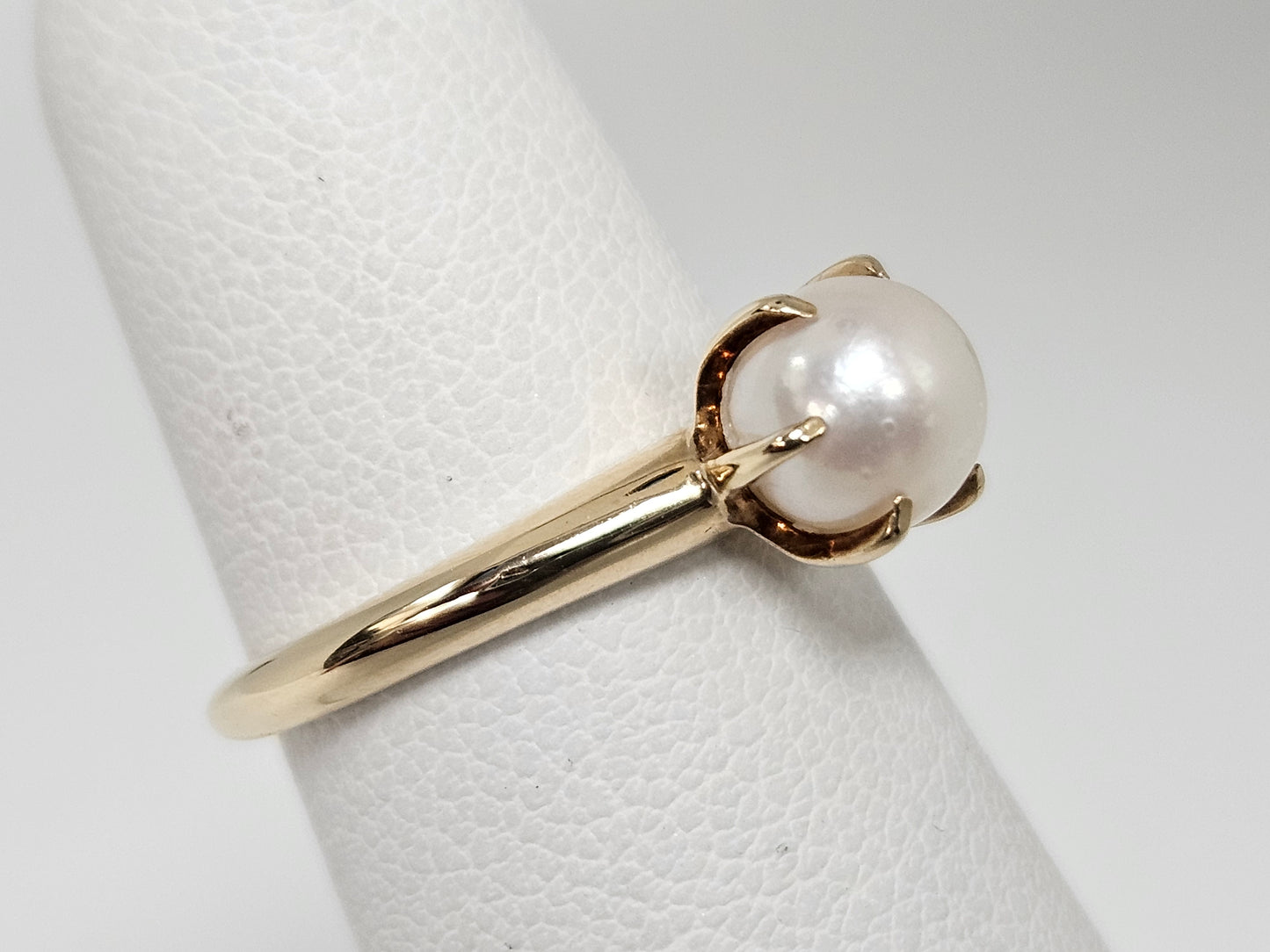 14kt Yellow Gold Crown Pearl Ring Sz3.5