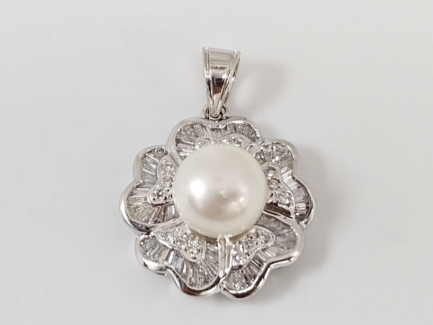 PEARL/DIA Pendent 18KWG 1.75cttw 4.42g