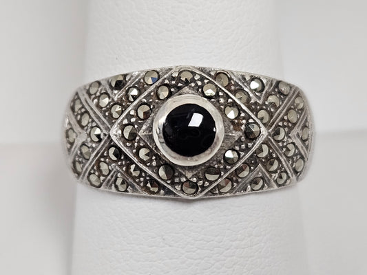 Sterling Silver Marquisate and Black Onyx Ring Sz10