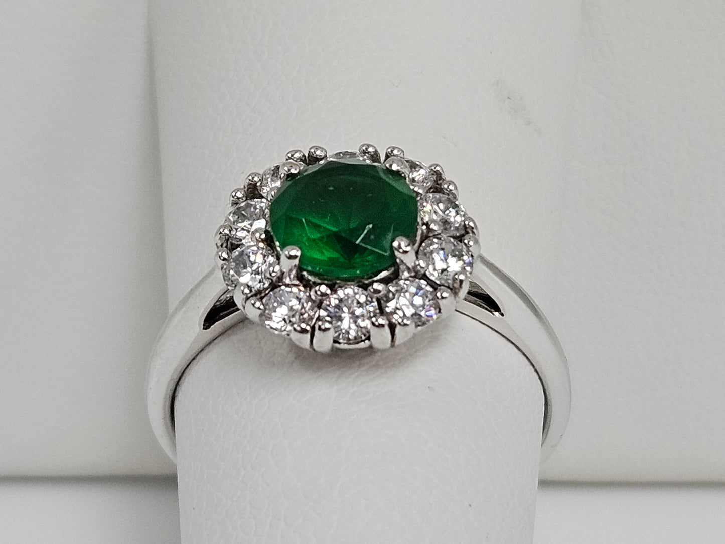 SS CZ Green Stone Halo Ring Sz7