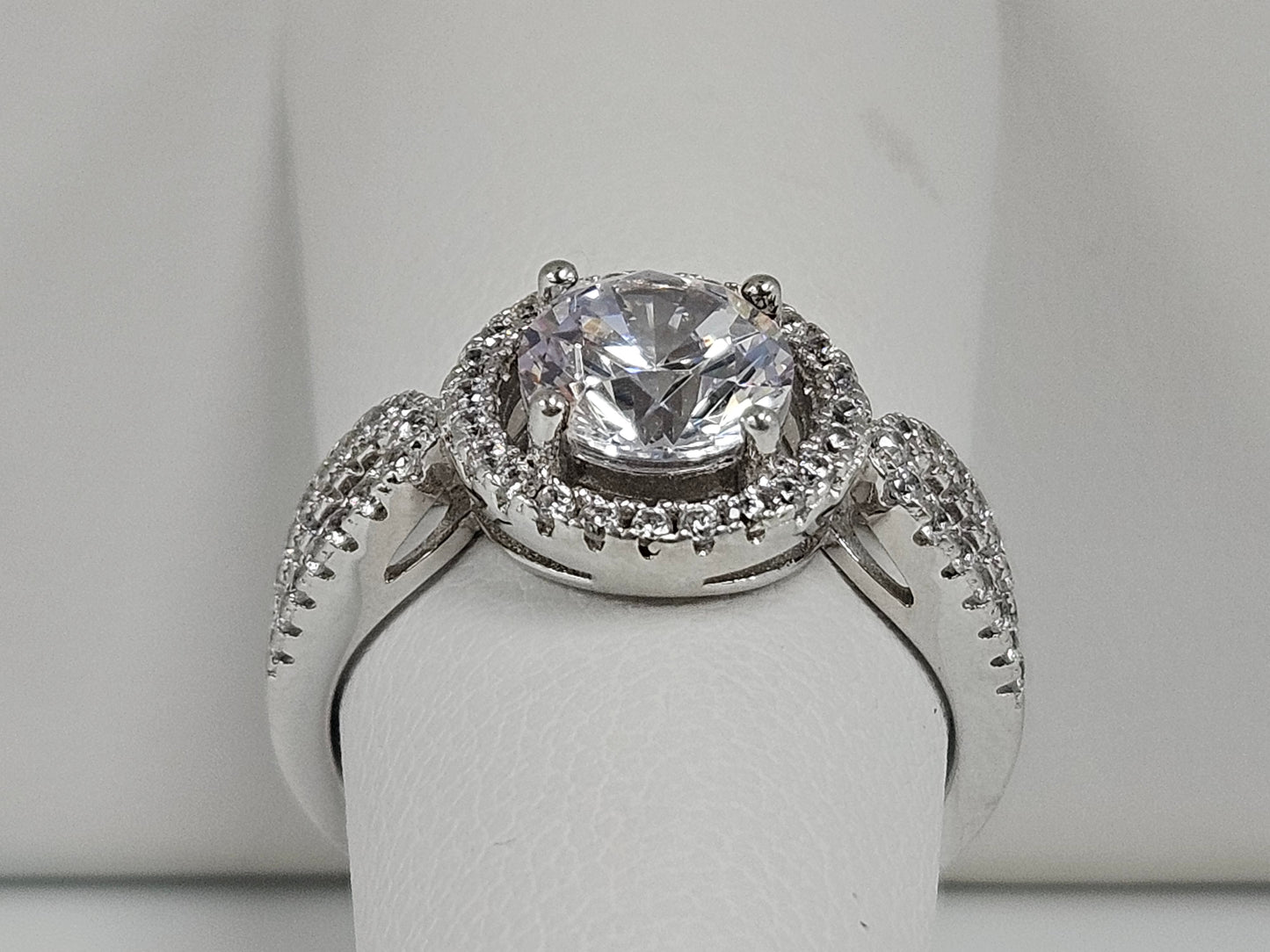 Sterling Silver Pave with Split Band Ring Sz6