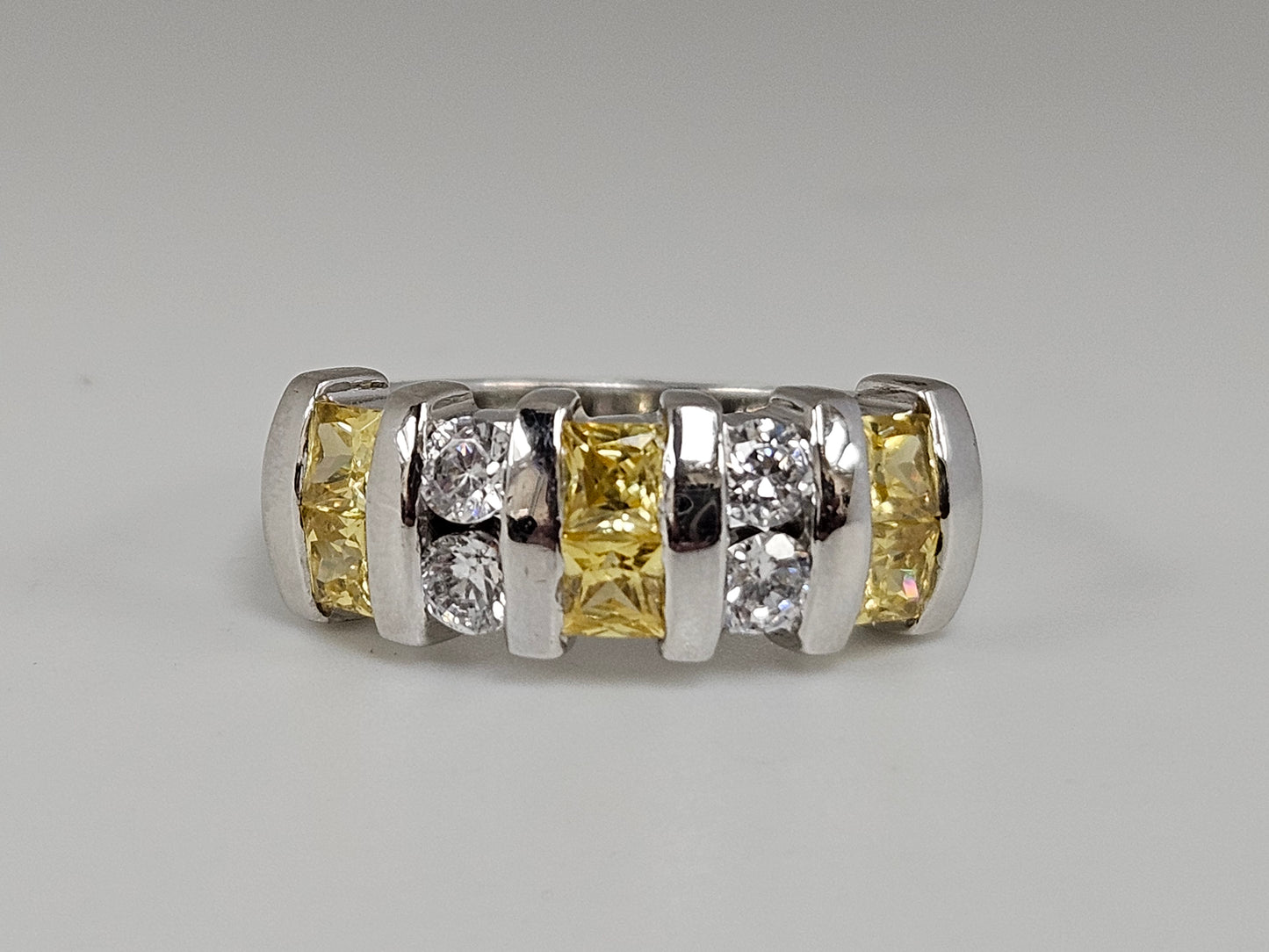 SS CZ White/Yellow Stone Bar Set Ring Sz6.5