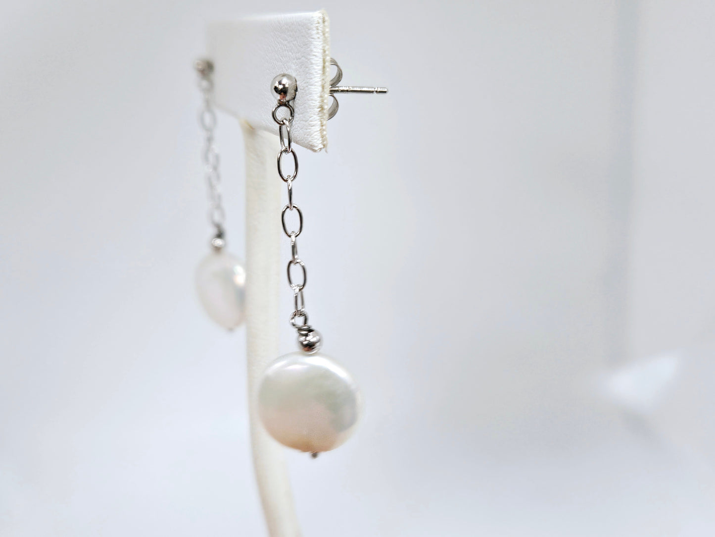 SS NAT. COIN PEARL EARRINGS