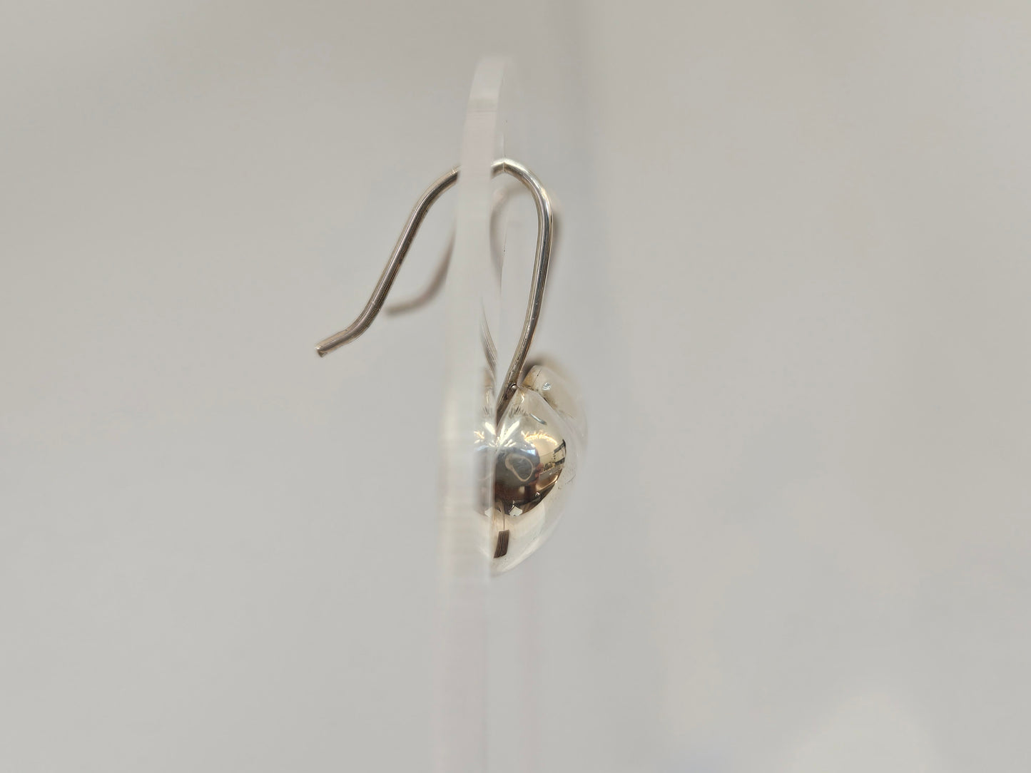 SS HEART DANGLE EARRINGS