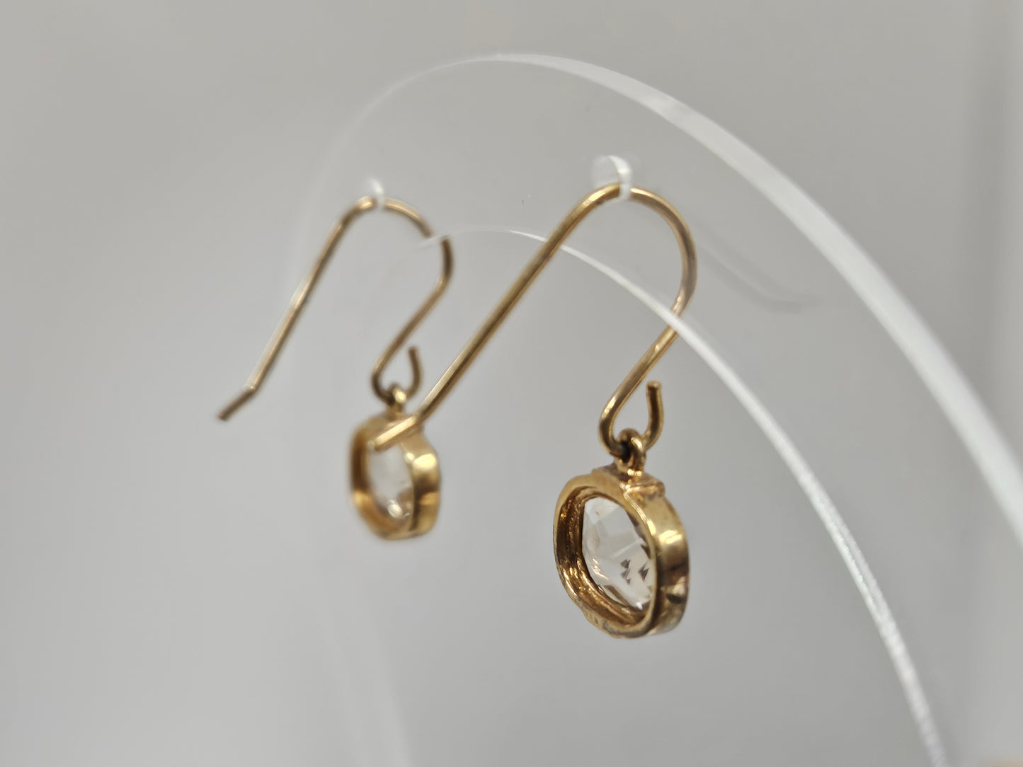 SS GOLD OVERLAY LIME quartz earring