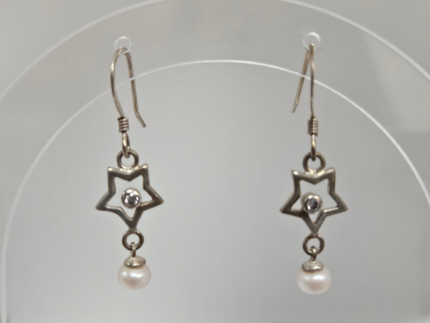 SS STAR DANGLE W/ PEARL