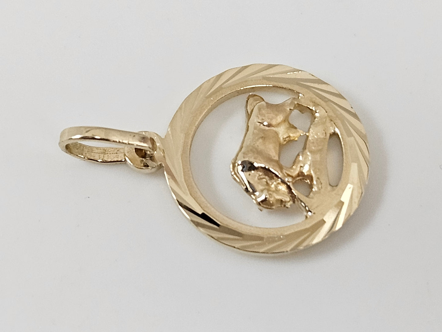 Bull charm 14KYG 2.8g