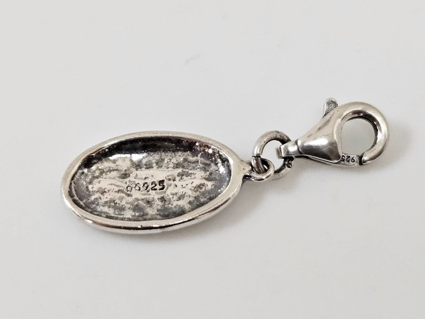 Oval SS 'Sister" Charm