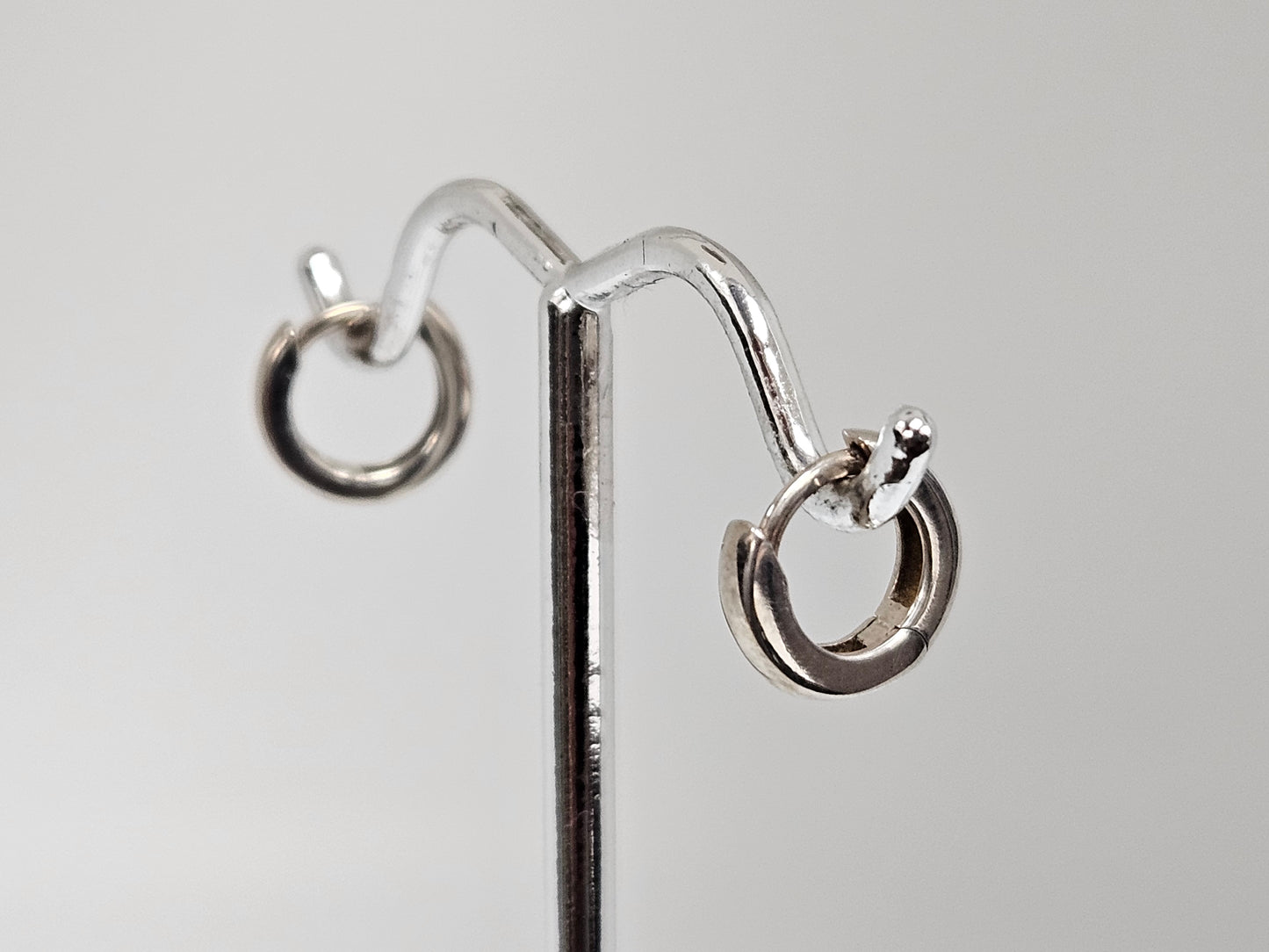 10MM SS Hinged Hoops