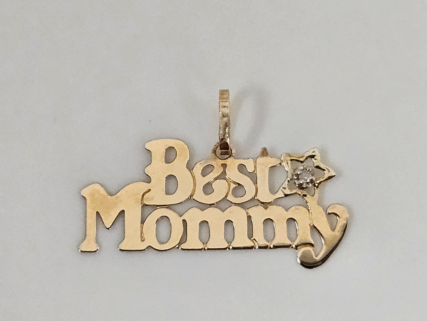 Best Mommy Charm .01CT Dia