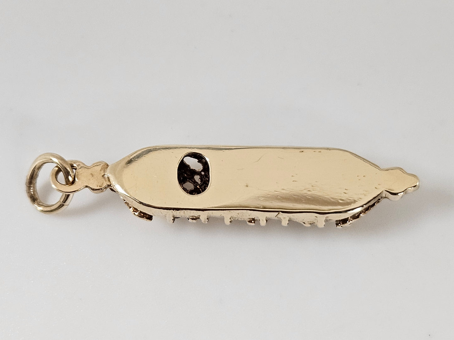 Mezuzah Pendant 14KYG 3.1g