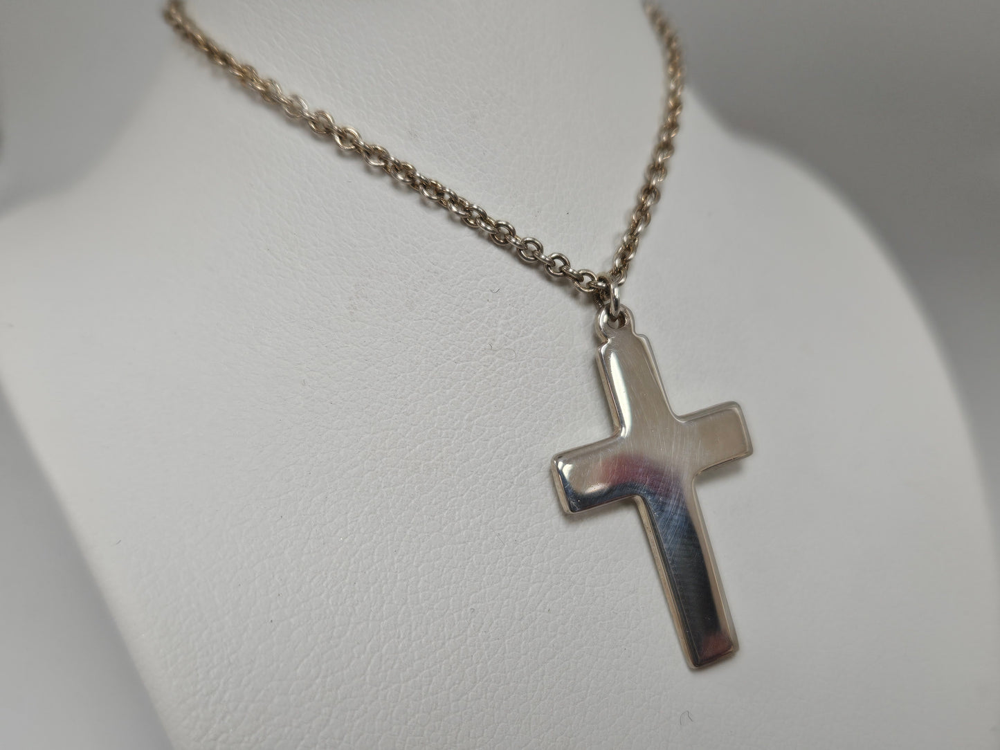 SS Cross And 18" Cable Chain