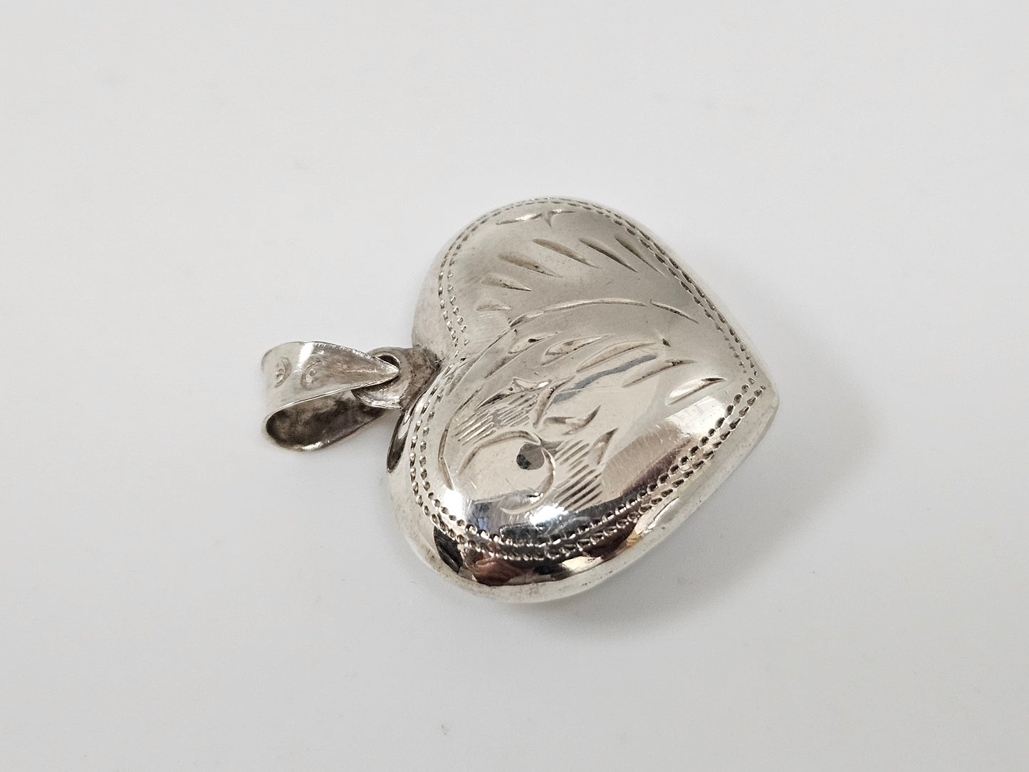 SS HEART PENDANT