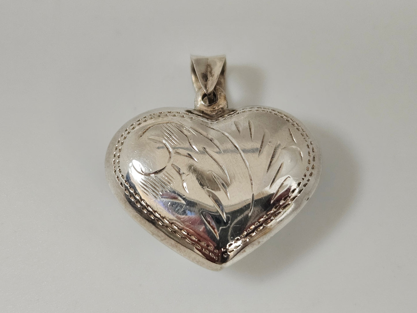 SS HEART PENDANT