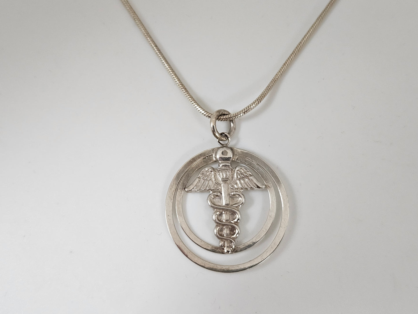18" SS Snake Chain SS Medic Alert pendent