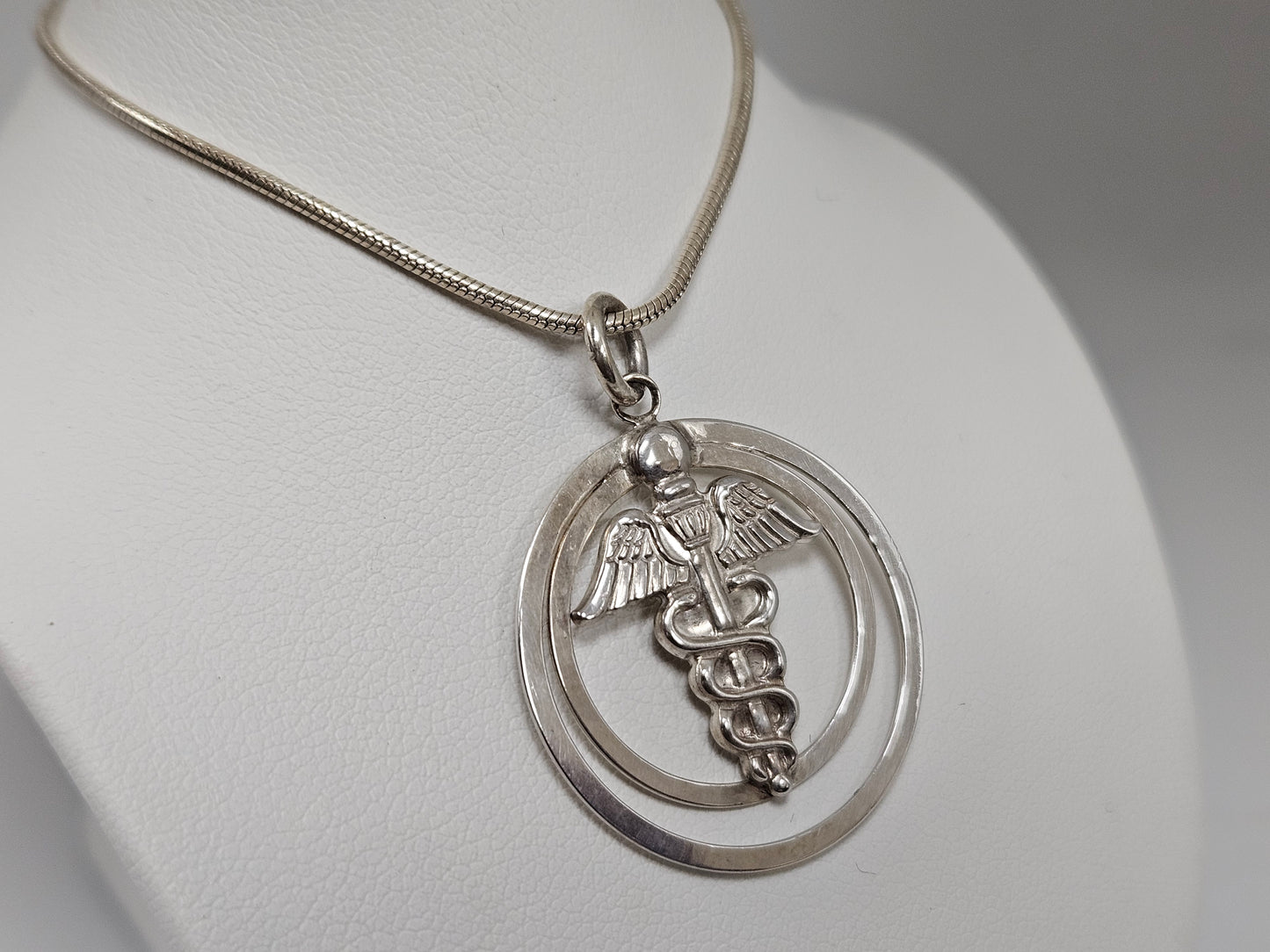18" SS Snake Chain SS Medic Alert pendent