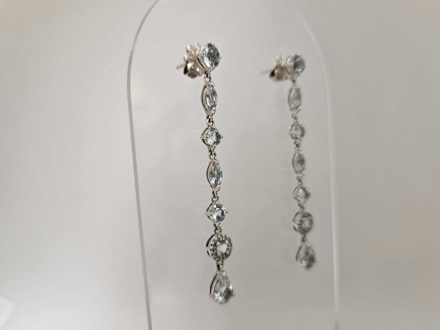 SS/ BLUE CZ DANGLE EAR POST BACK