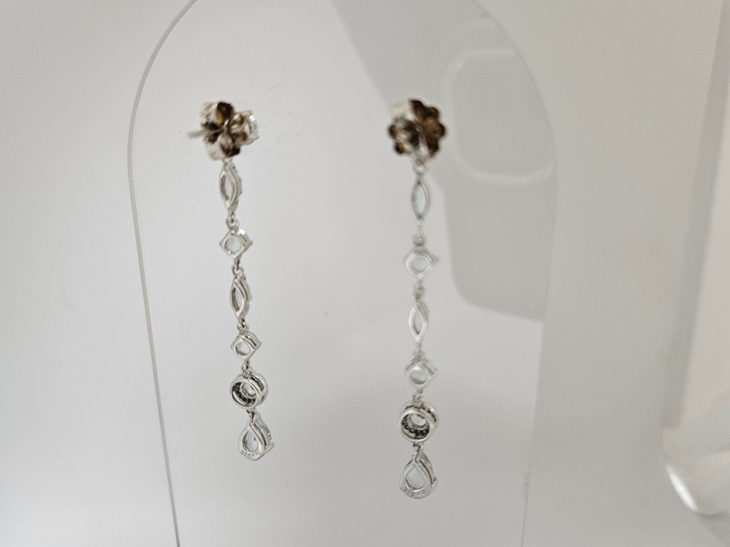 SS/ BLUE CZ DANGLE EAR POST BACK