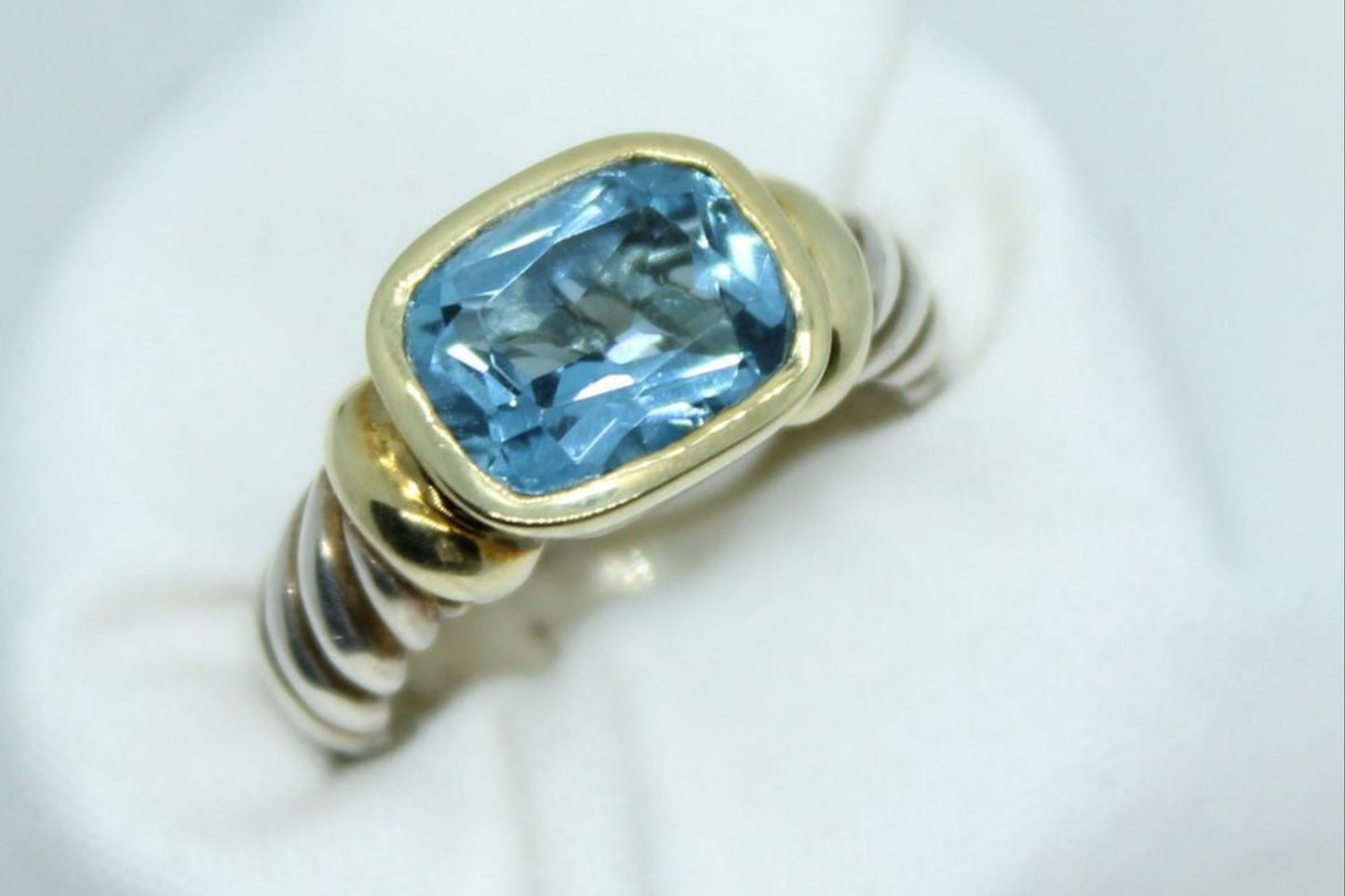 Yurman blue topaz ring, 14kyg&SS Sz6 7.9g