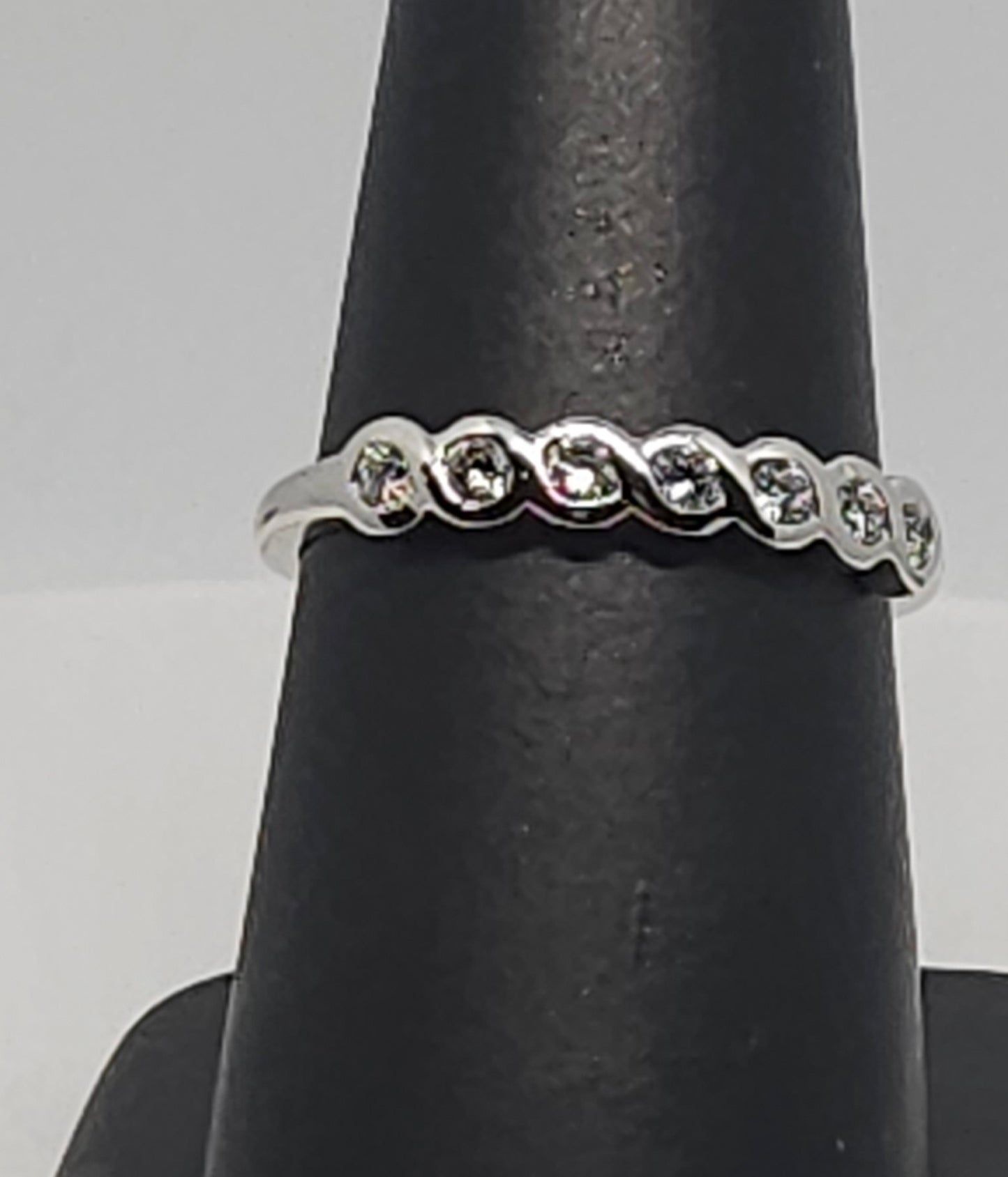 Twist Bezel Set Anniv Ring 10KWG .35cttw SZ 6.75
