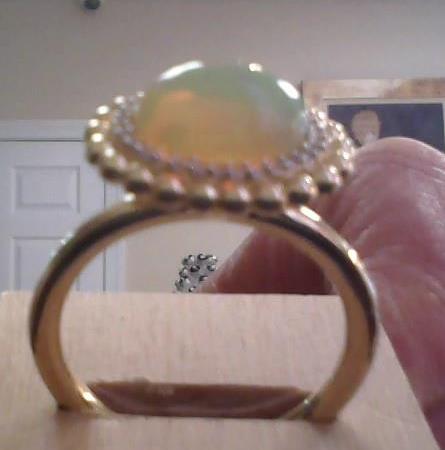 OPAL 14KTYG BEADED BEZEL .086 CTTW DIA HALO OVAL