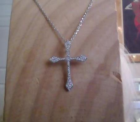 CROSS DIA PEND W.CHAIN 17" .25CTW 10KTWG 3.63GR