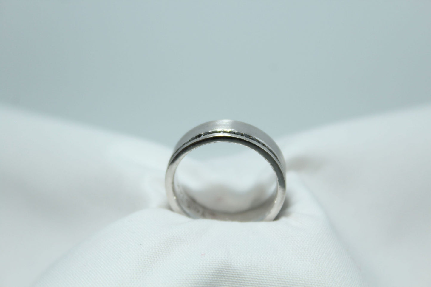 Black Dia .75cttw Custom Wed Band 6mm 14kwg 7.32g