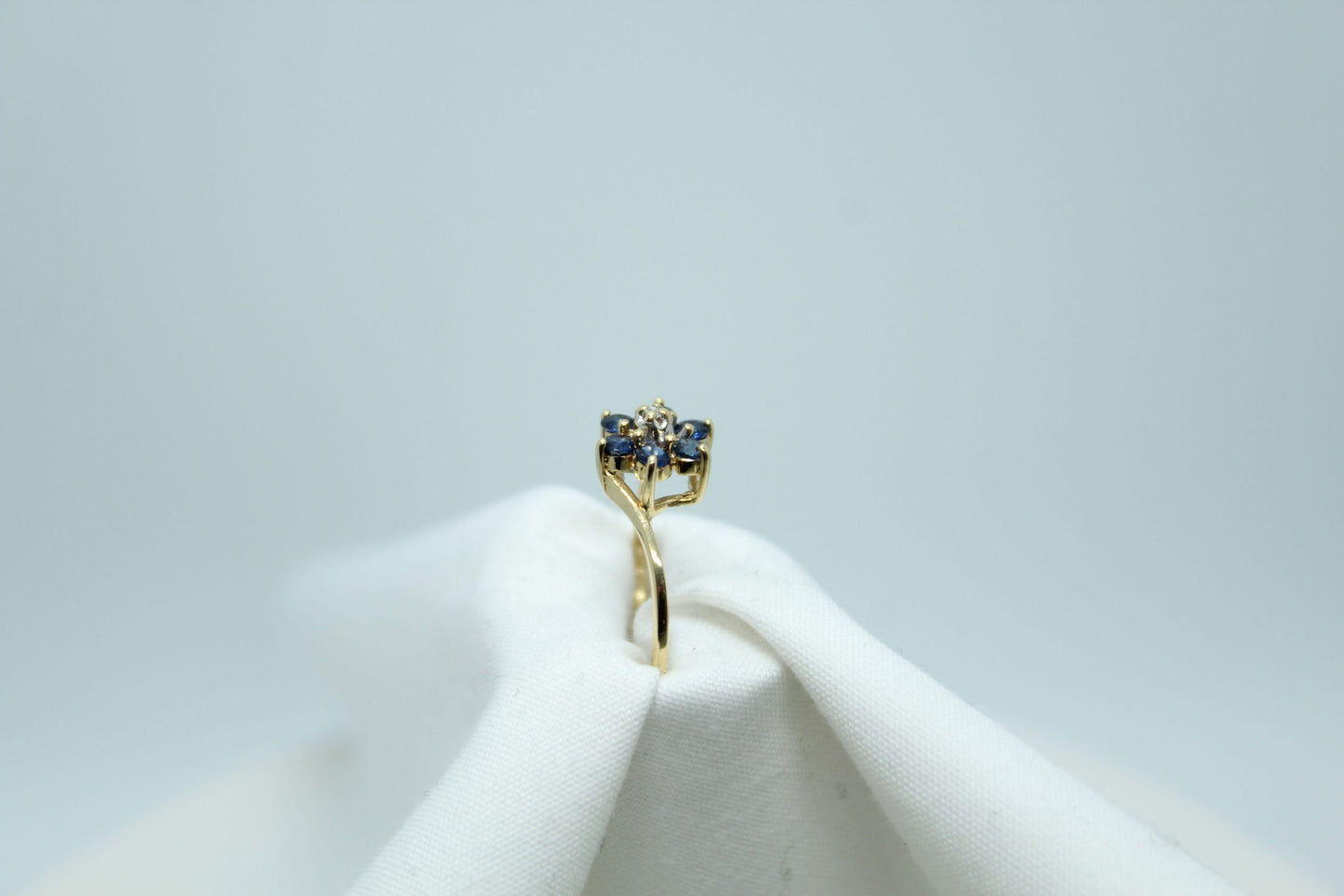 Sapphire Flower ring, .01CT DIA 14K YG Ladies Flower Ring
