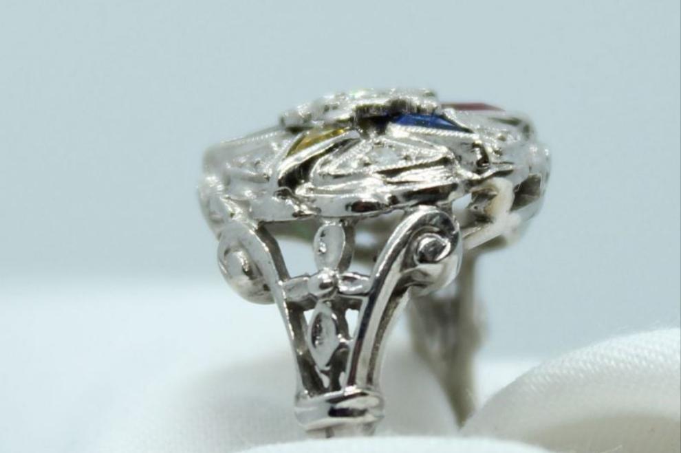 Eastern Star Ring, .15CT DIA TW 14KT WG