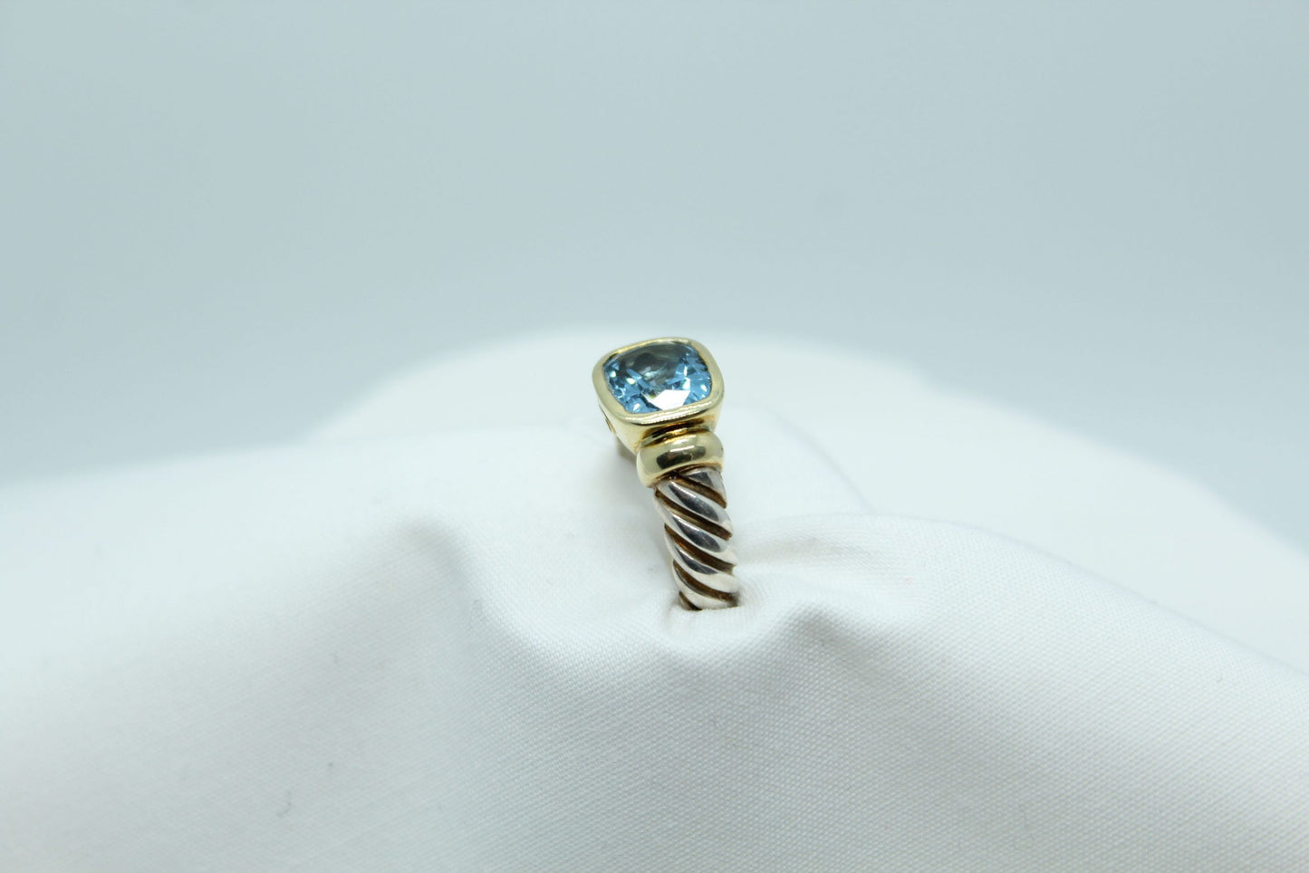 Yurman blue topaz ring, 14kyg&SS Sz6 7.9g