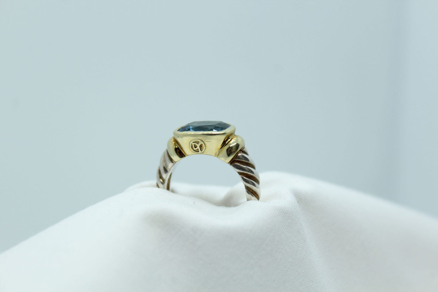 Yurman blue topaz ring, 14kyg&SS Sz6 7.9g