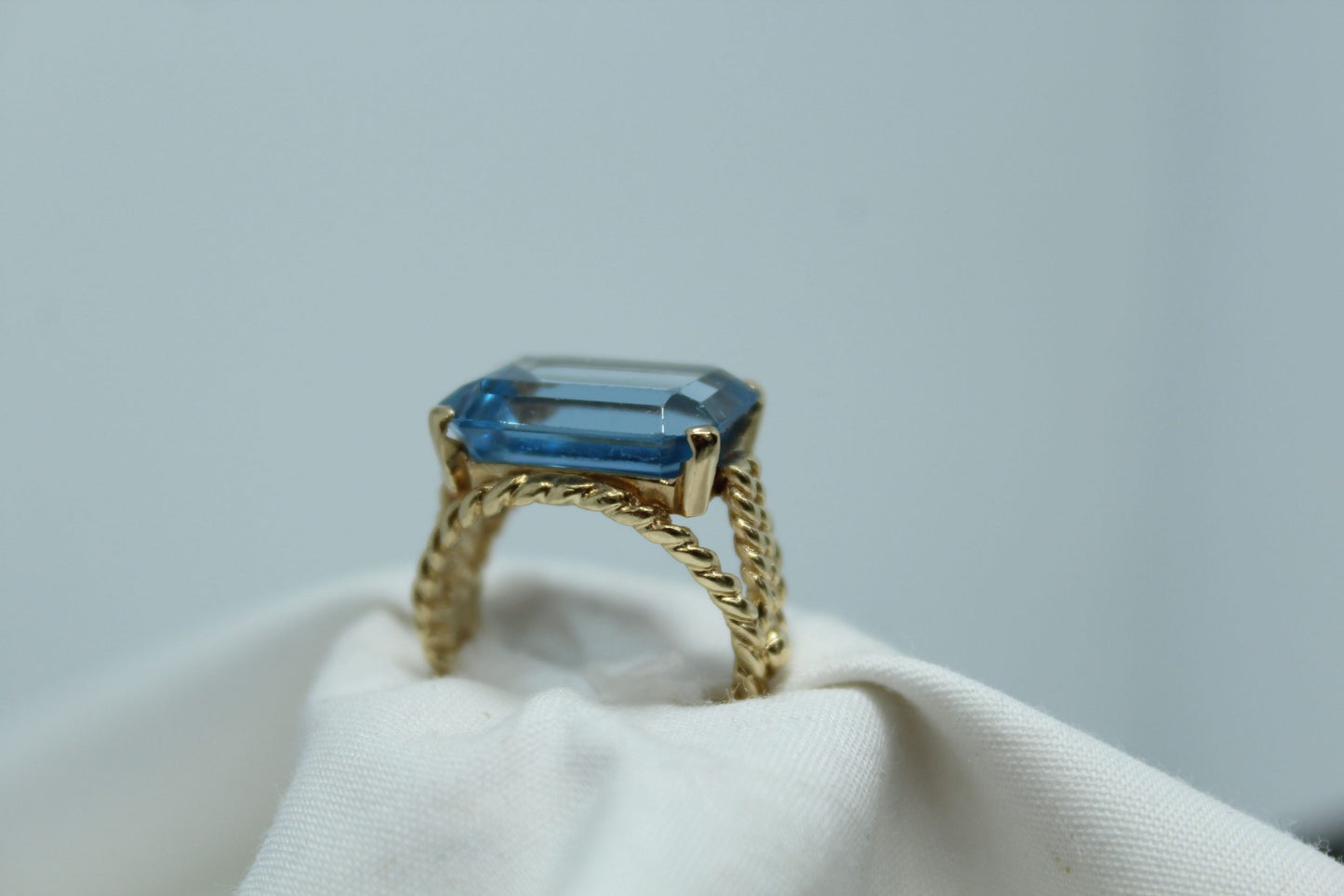 14 KT YG 15CT SWISS