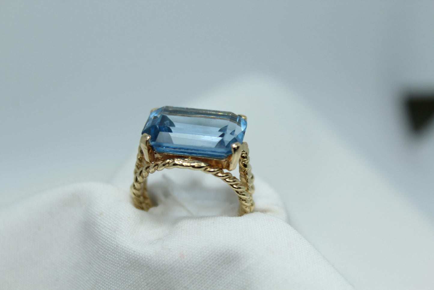 14 KT YG 15CT SWISS