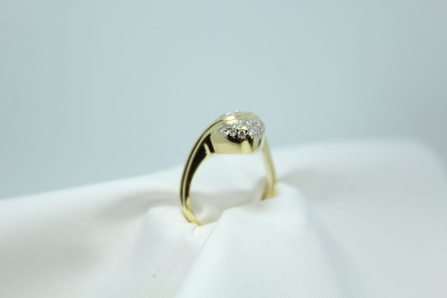 18KT DIA HEART RING