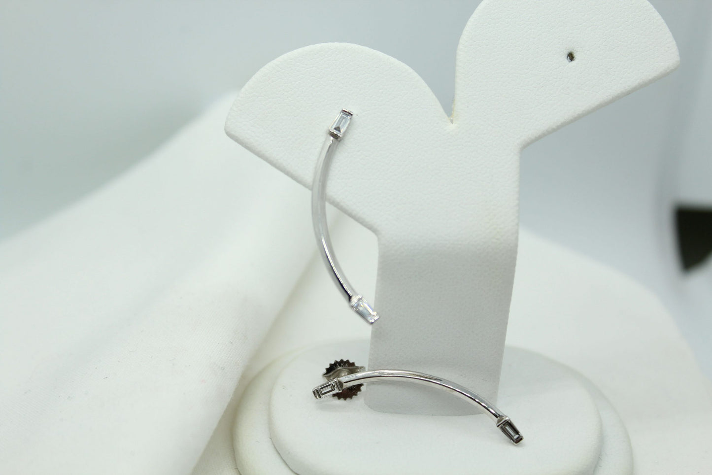 .4CT DIA BAGUETTE EARRING