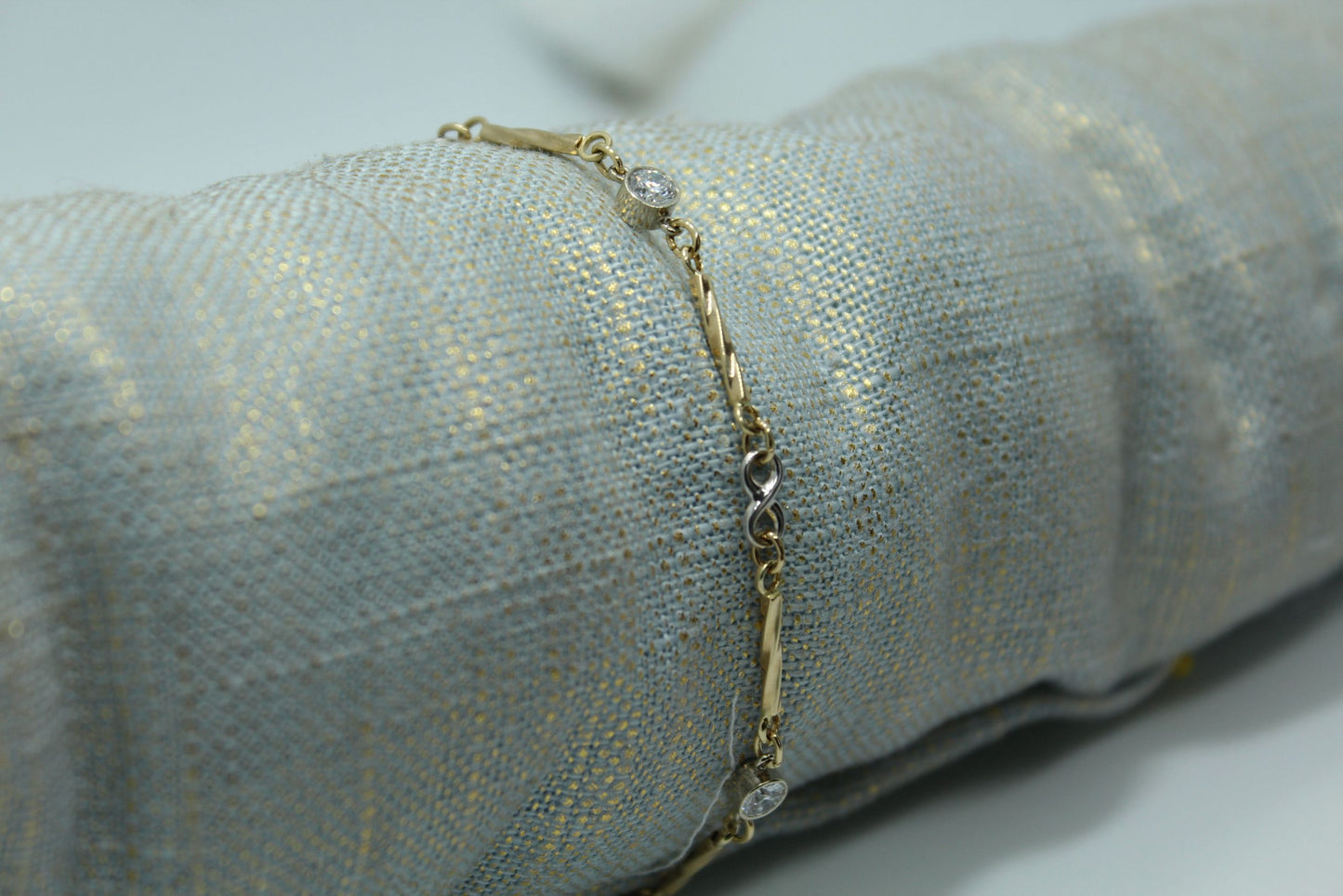 DIAMOND BEZEL, TWIST BRAC 14KT, 1.32 CTTW