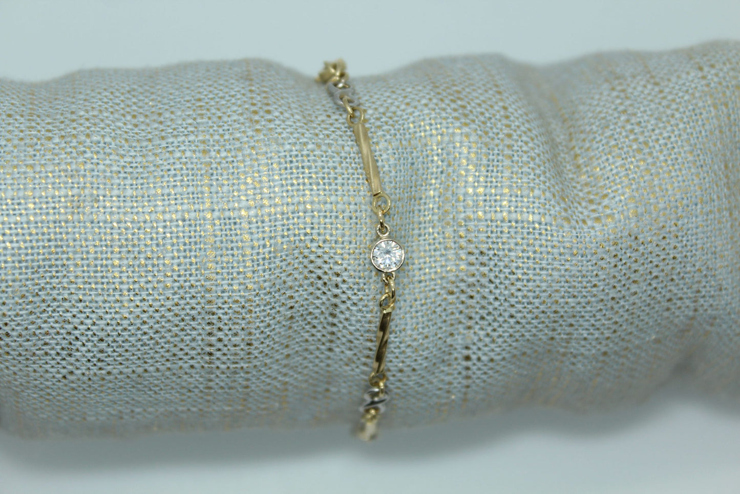 DIAMOND BEZEL, TWIST BRAC 14KT, 1.32 CTTW