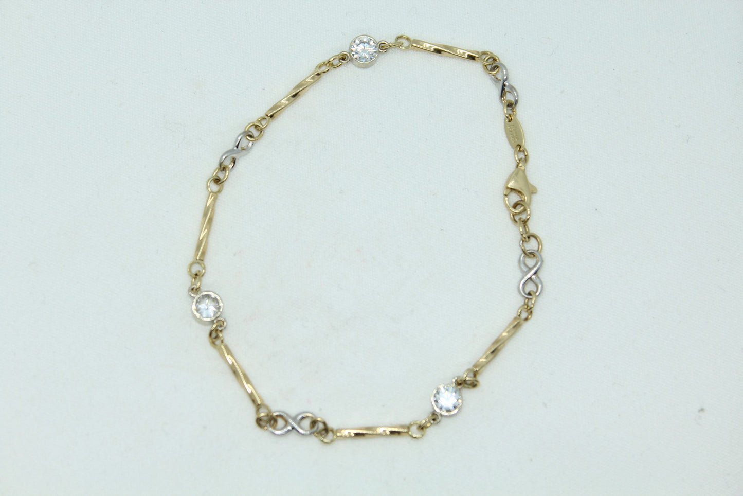 DIAMOND BEZEL, TWIST BRAC 14KT, 1.32 CTTW