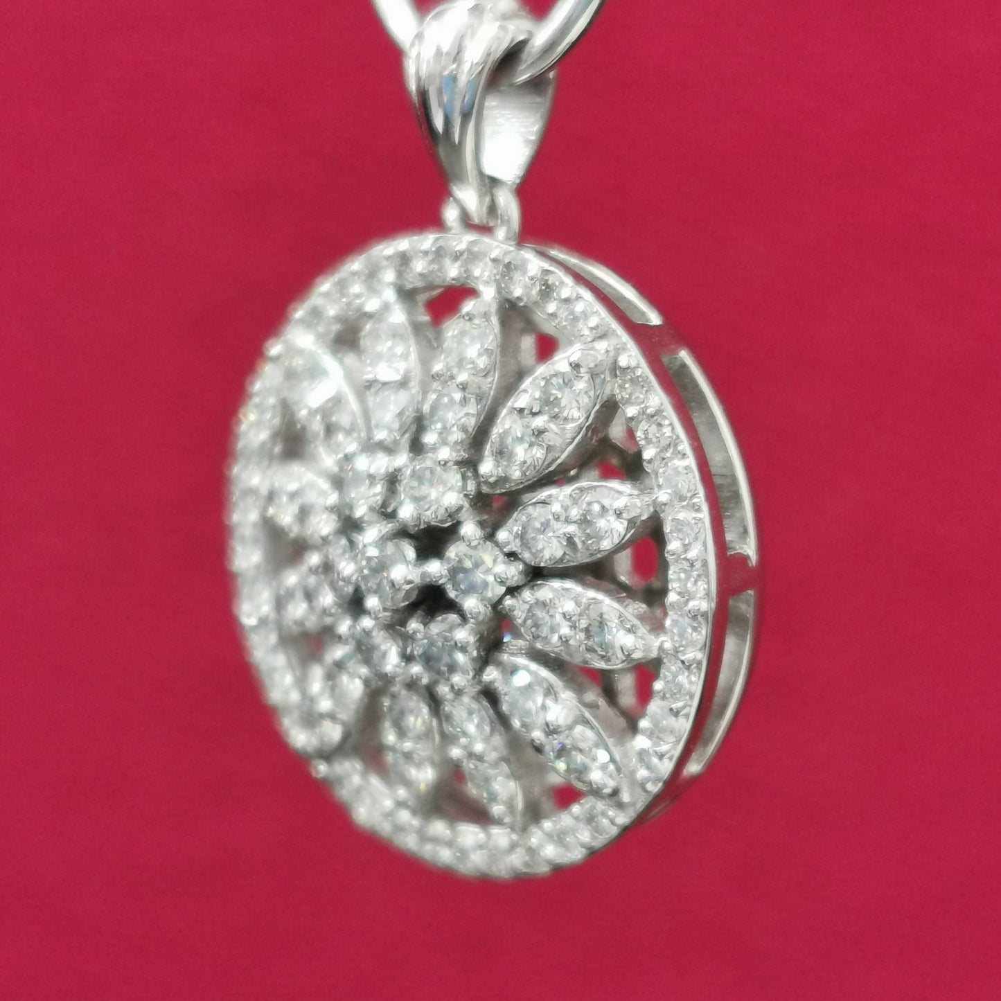 PE 0014: White Gold 14K 1.00 D VVS2 Natural